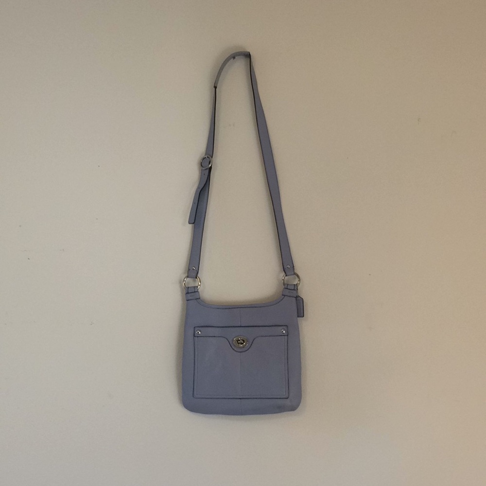 Coach Penelope Leather Hippie (Lilac)